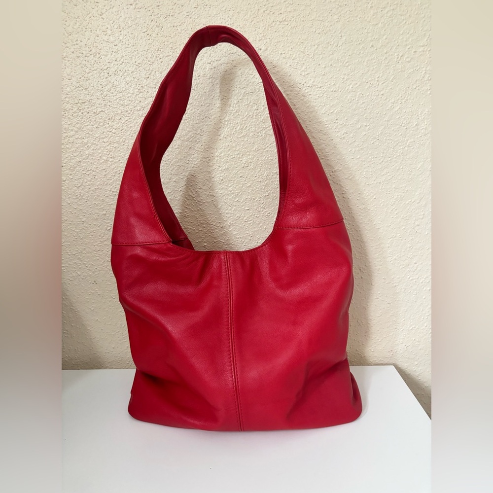 SOFT RED PEBBLE LEATHER HOBO SHOULDER BAG MADE IN ITALY - Picture 2 of 11